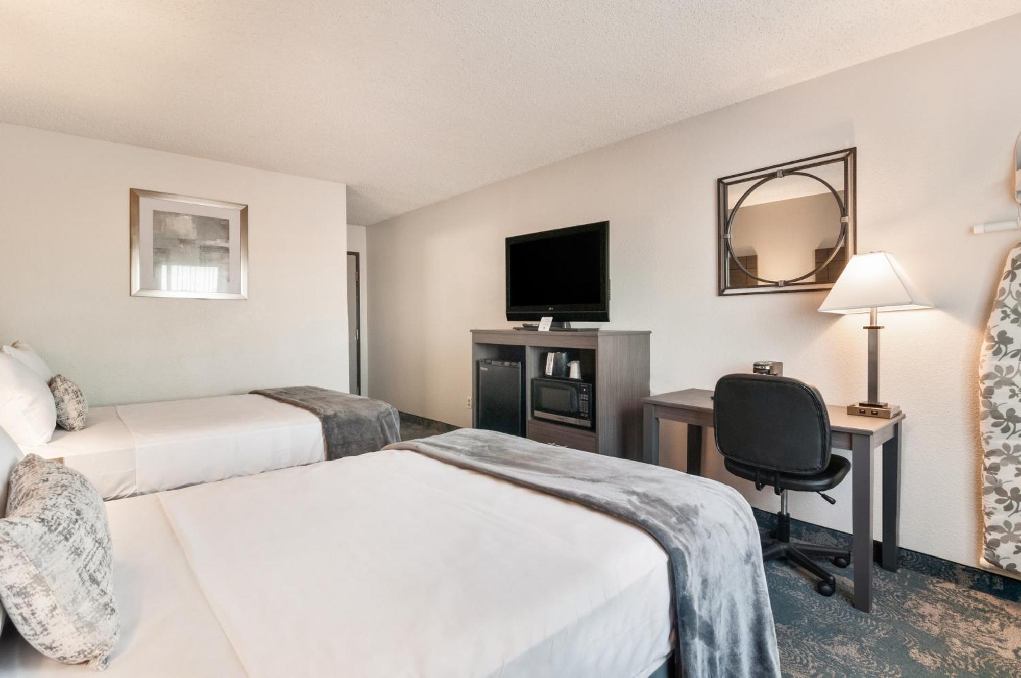 American Inn & Suites Metro Airport Romulus Dış mekan fotoğraf