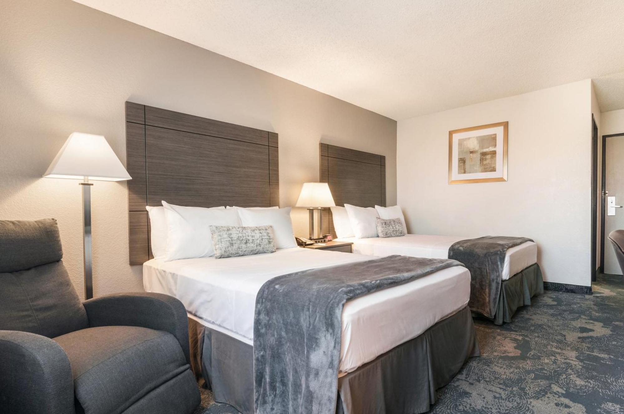 American Inn & Suites Metro Airport Romulus Dış mekan fotoğraf